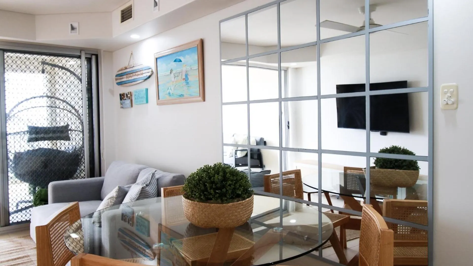Beachfront Escape In Coolangatta Gold Coast